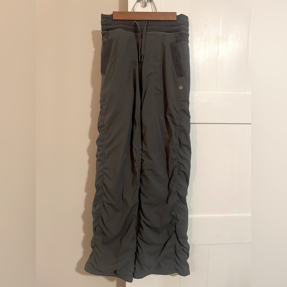 Lululemon joggers in great condition.